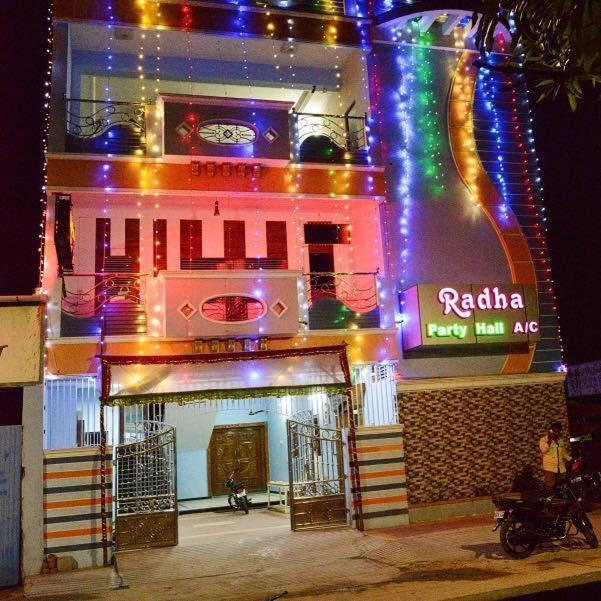 Radha Party Hall Káncsipuram Kültér fotó